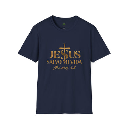 Romanos 5:8 Jesus Salvo Mi Vida T-Shirt